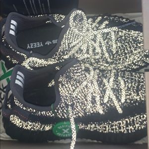 Yeezy 350 v2 Black Reflective